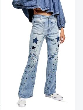 Free People We the Free Delphine Embroidered Blue Jeans Size 32